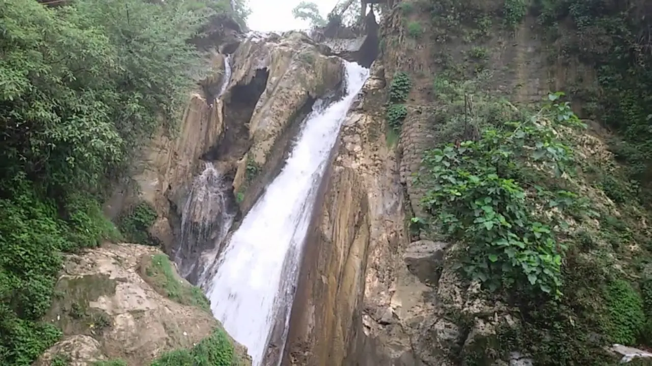 Bhatta Falls, Bhatta Village - Mussoorie Travel & Tourism