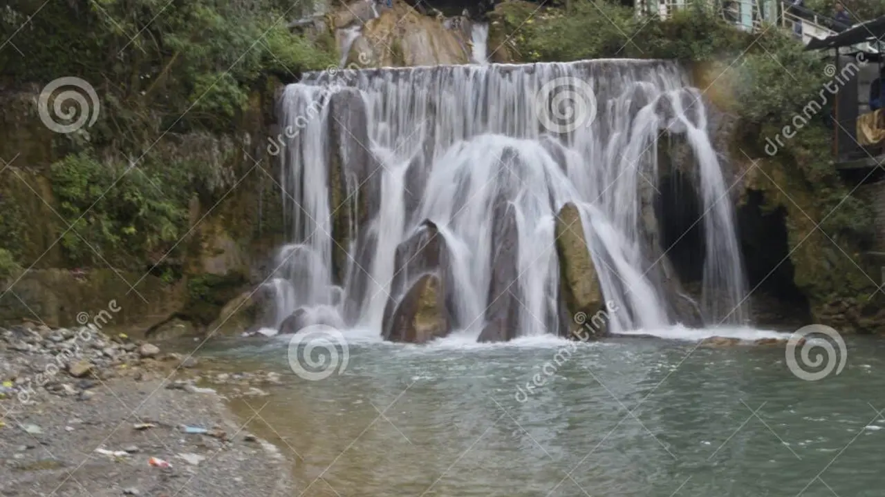 I Ditched Kempty Falls and Found 5 Waterfalls Locals Actually Visit
